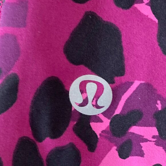 New! NWT Lululemon Base Pace High-Rise Running Tight leggings pink black leopard - Picture 6 of 6